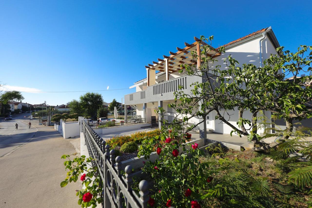Pavle'S Apartment Zadar Exterior photo